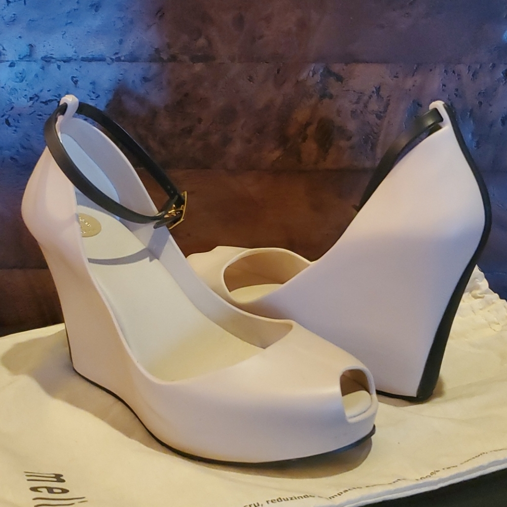 Melissa Patchuli wedge